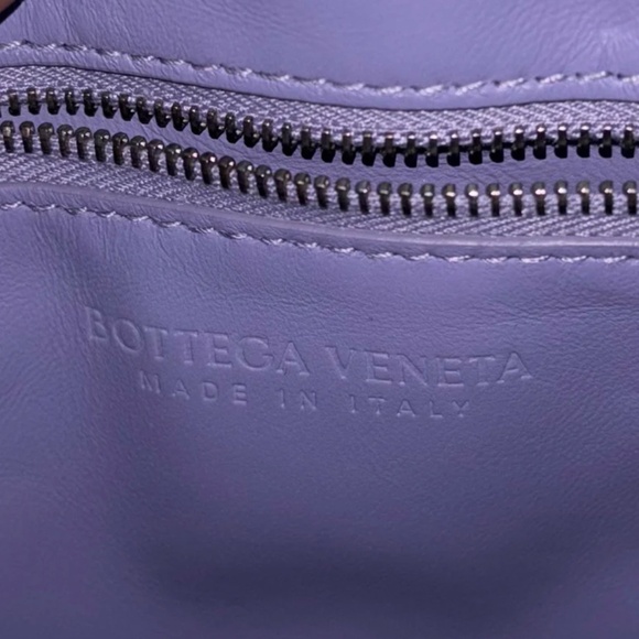Authentic Bottega Veneta Padded Cassette Bag - Picture 8 of 13